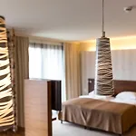 Seepark Woerthersee Hotel 4*