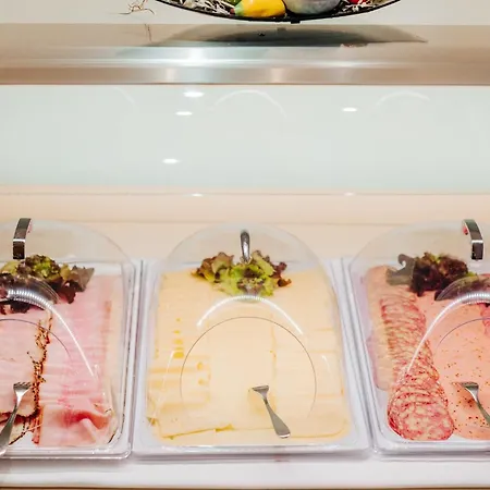 Seepark Woerthersee 4* Klagenfurt am Woerthersee