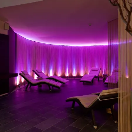 Hotel Seepark Woerthersee 4*