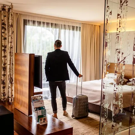Hotel Seepark Woerthersee