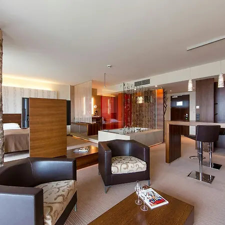 Hotel Seepark Woerthersee Klagenfurt am Woerthersee