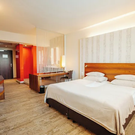 Szálloda Seepark Woerthersee 4*