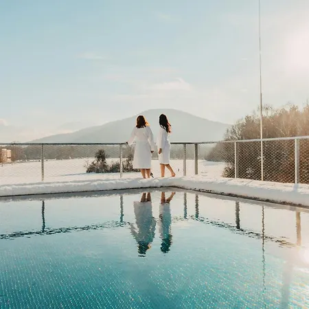 Hotel Seepark Woerthersee 4*