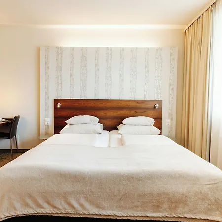 Szálloda Seepark Woerthersee 4*